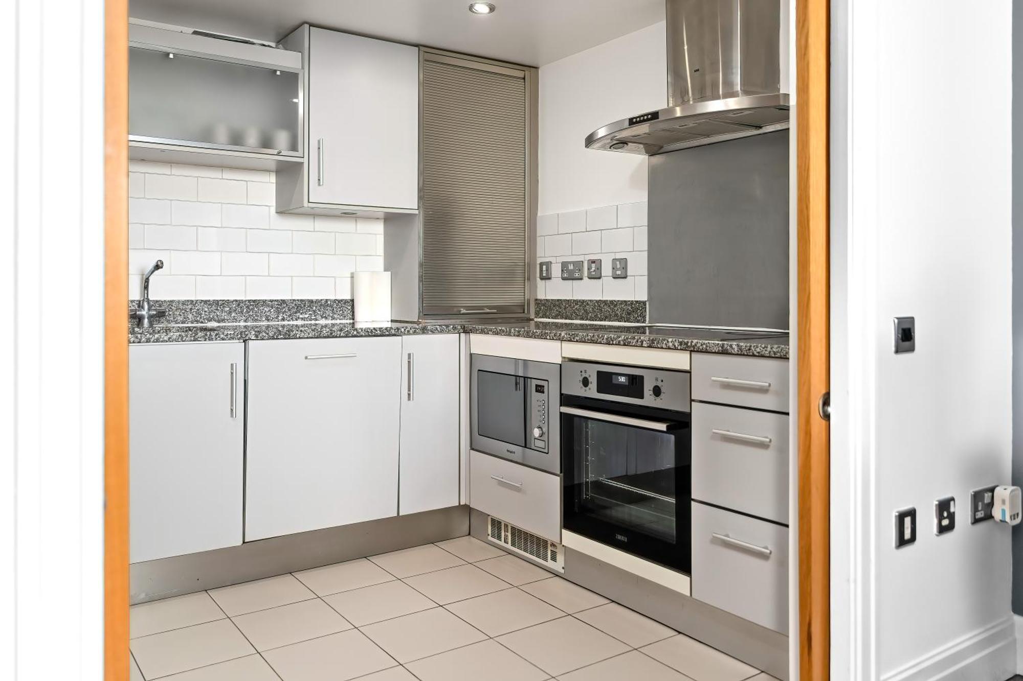 Modern Paddington Station 2 Bedroom Apartment Londres Exterior foto